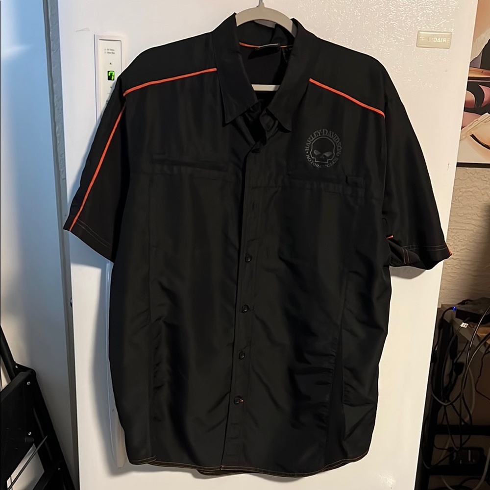 Harley-Davidson Black and Orange Casual Button Down Shirt Willie G